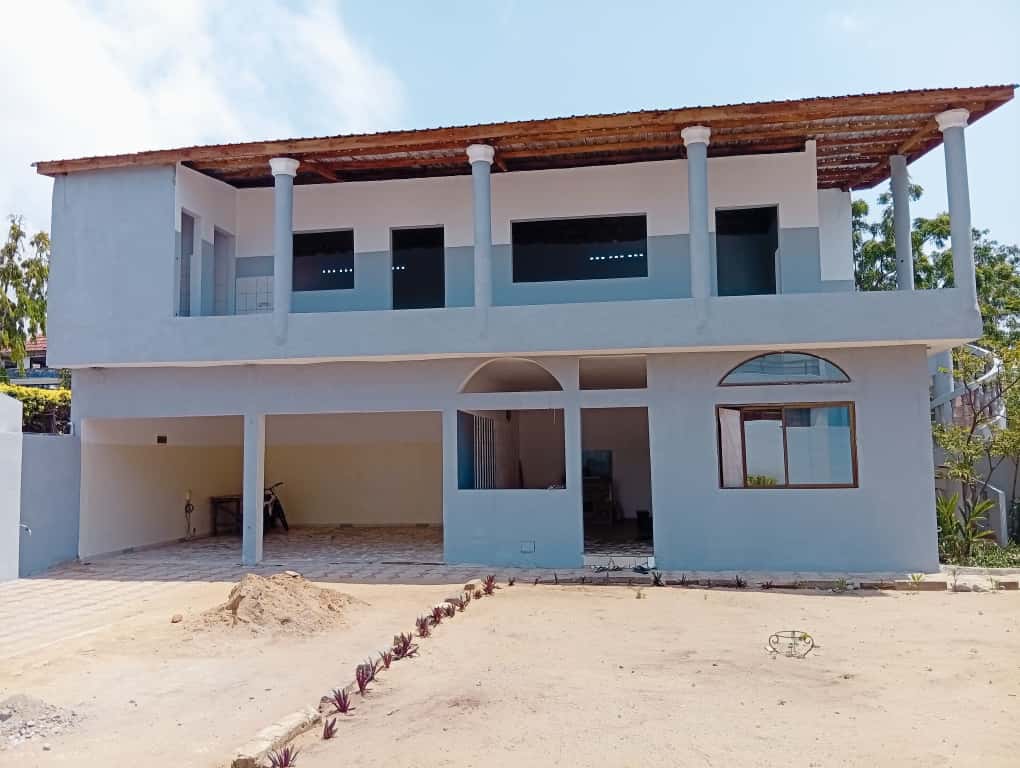 Grande villa à louer à Akpakpa Grande villa à louer à Akpakpa